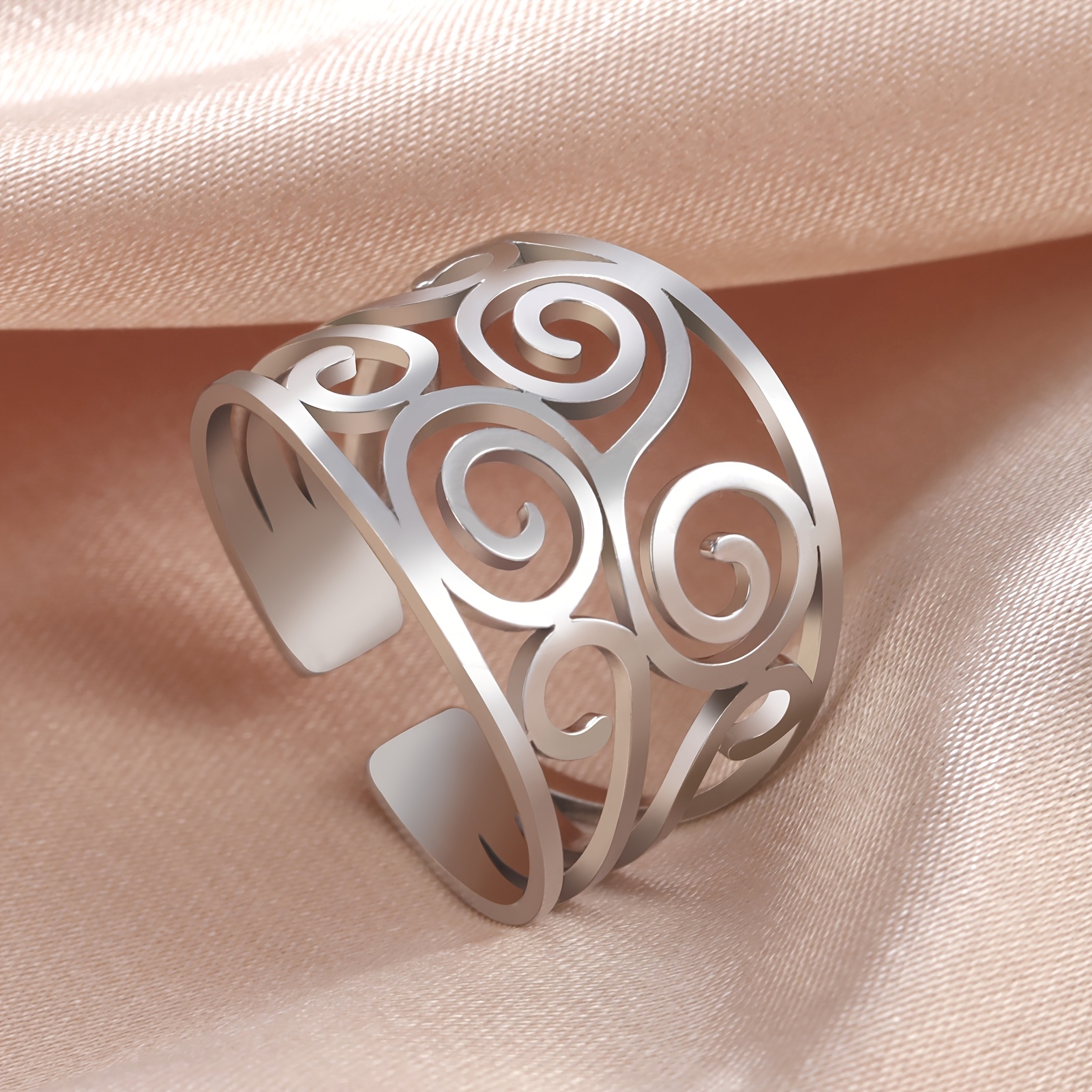 Stylish Open Ring Crafted from High-Quality Stainless Steel